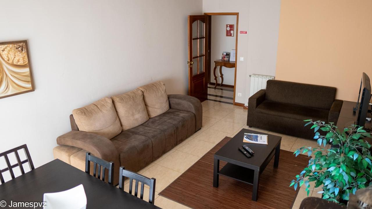 Apartamento Santos Graca بوفوُ جي فارزيم المظهر الخارجي الصورة