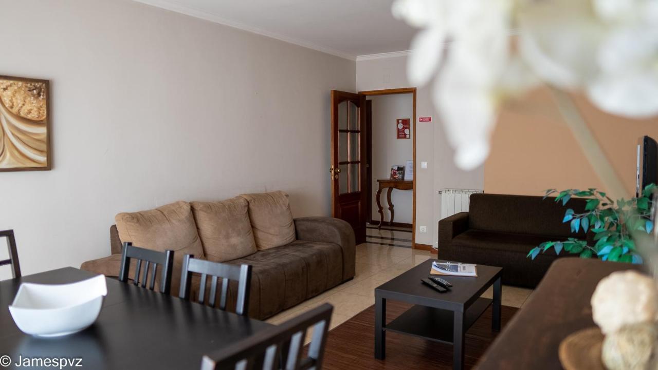 Apartamento Santos Graca بوفوُ جي فارزيم المظهر الخارجي الصورة